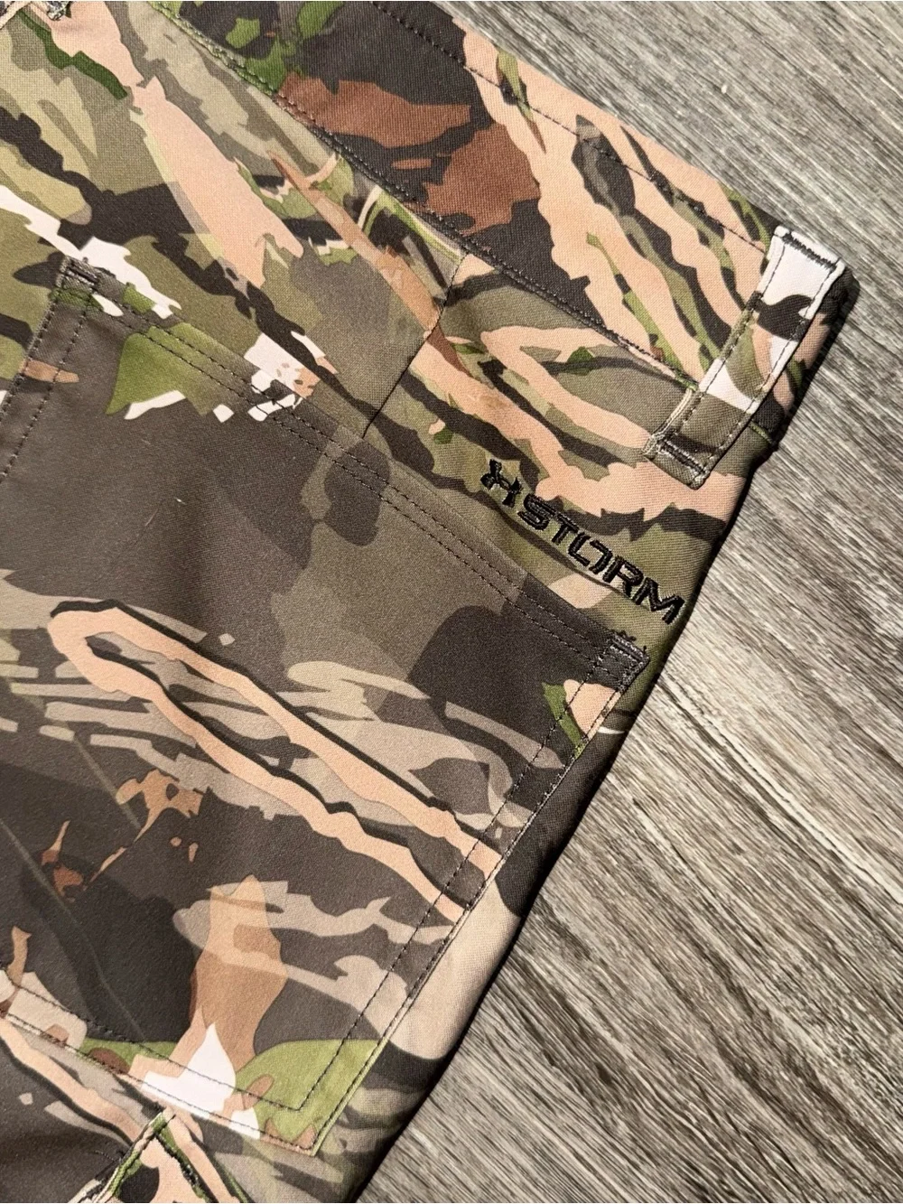 Under Armour Storm Camo Pants Youth Boys Size 14 Cargo Hunting Outdoors Loose